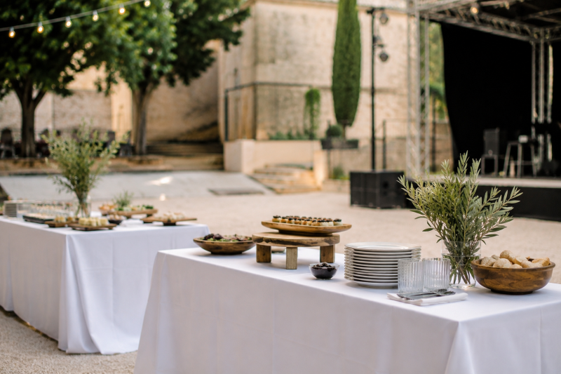 Buffet Méditerranéen Événement Culturel à Miramas et Istres
